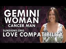 The dating and early stages go smoothly as both still find each other attractive and are passionately in love. Gemini Woman Cancer Man A Changing Relationship Sunsigns Org