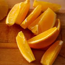 How To Cut A Lemon 4 Simple Steps Wedges And Cocktail Slices