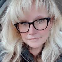 Dawn Cronk's Instagram, Twitter & Facebook