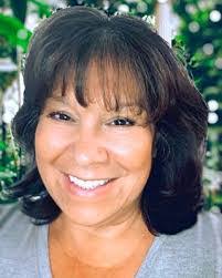 Candace Wilson's Instagram, Twitter & Facebook