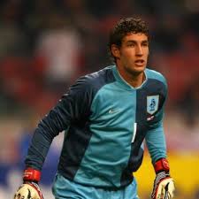Born 22 september 1982) is a dutch footballer who plays as a goalkeeper for eredivisie club ajax and the netherlands national. Netherlands Goalkeeper Maarten Stekelenburg Fifa Com