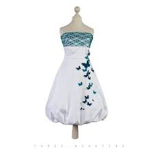 Maybe you would like to learn more about one of these? Brautkleid Weiss Schmetterlinge Petrol Blau