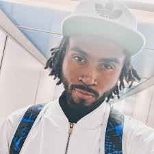 Wer sonst findet diese Hitbox ein bisschen lächerlich