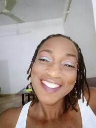 Sara Trigg's Instagram, Twitter & Facebook