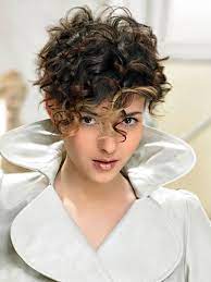 We have selected for you more than 10 fashionable haircuts for curly short, medium, and long hair. Short Haircuts For Thick Curly Hair Short Haircuts 2014 Curly Hair Styles Thick Hair Styles Short Hair Styles