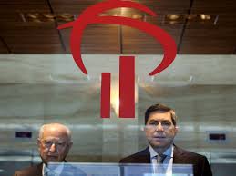 Escriturário vem da palavra escrita, e é aquele profissional de preenche formulários, protocola recebimentos ou entregas, transcreve dados. Lazaro Brandao Renuncia Ao Conselho De Administracao Do Bradesco Veja