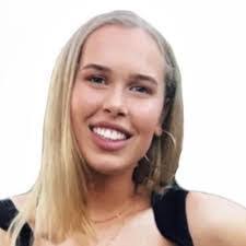 Annabelle Long's Instagram, Twitter & Facebook