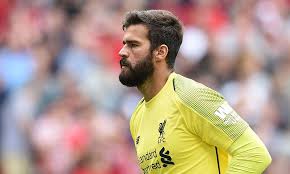 Die angezeigten vier minuten nachspielzeit waren schon abgelaufen, als alisson für den letzten corner in den gegnerischen strafraum eilte und die. New Liverpool Goalkeeper Alisson Gives Away Goal On Baffling Error
