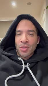 Why am I single? 🧐