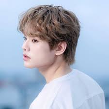 Who produced “Vấn Vương” by buitruonglinh?