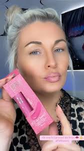 Hello les amis 👄 On teste le lips teinte 24h une petite et teinte encore  levres après l’application une tuerie 👌🥰 @actionfrance #fabfactory  #action #haulaction #makeup #lipstick #levres #lip #makeup ...