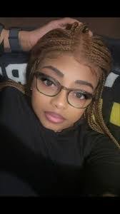 Reni Johnson's Instagram, Twitter & Facebook