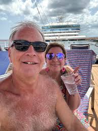 Mr. Duck Man here. Woody's saw his shadow and that means boarding Vista in  2 days! #mrduckman