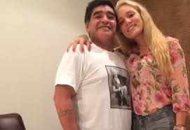 La Fortuna Que Recibio Rocio Oliva De Diego Maradona Tvshow 20 01 2021 El Pais Uruguay