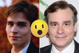 The sound of music is a 1965 american musical drama film produced and directed by robert wise, and starring julie andrews and christopher plummer, with richard haydn, peggy wood. Sound Of Music Star Christopher Plummer Dead At 91