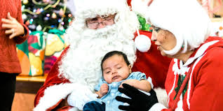 Commemorate your little one's first christmas—and start a special holiday tradition—by gifting baby a keepsake ornament each year. Lynn Community Health Center Celebrates Babies First Christmas Itemlive Itemlive