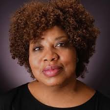 Maggie Williams's Instagram, Twitter & Facebook