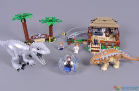 A detailed look at the lego jurassic world 75941 indominus rex vs. Review 75941 Indominus Rex Vs Ankylosaurus Brickset Lego Set Guide And Database