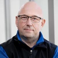 114000+ "Lance -xlance" profiles