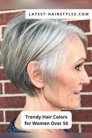 24 Trendy Hair Colors For Women Over 50 To Look Younger In 2021 Hair Color For Women Blonde Hair Over 50 Cute Blonde Hair