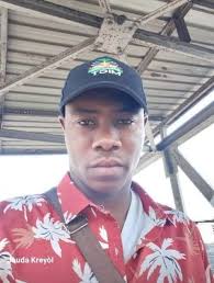 🛑Kay ti Youri boule, ti Youri mande pèp la padon, Petit Youri mande Pm  Ariel demisyone.... Kay Ti Youri boule ak tout sa ki ladann nan ri kamo,  ensekirite a fwape abolotcho