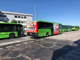Objevujte více než 90 měst po celé evropě na palubě žlutých linek. Autobusy Titsa Bild Von Titsa Bus Service Teneriffa Tripadvisor