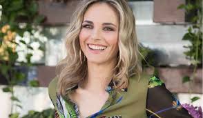 People who liked francesca fialdini's feet, also liked Chi E Francesca Fialdini Biografia Carriera E Vita Privata Della Nota Conduttrice