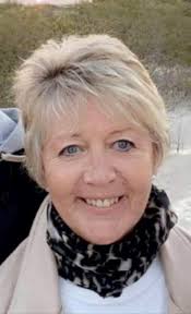 Chris (Christina) Marsh