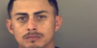 El Paso man allegedly left daughter in car as he drank inside bar