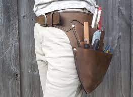 It can be conveniently clipped to a belt, pocket or waistband, and removed as needed. Wheeler Munroe Leather Company