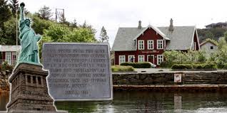 Her møter du skikkelser og scener som. The Statue Of Liberty Mystery Of The Copper Source The Norwegian American