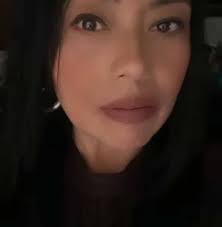 Camisas Magellan 2xl verde y azul $150 Camisa salir cuadros y lisa L y xl  $50 y $100 Vestido mezclilla tipo vaquero 2xl $200 Vestido rojo 2xl $200  Vestido Beach tipo suéter