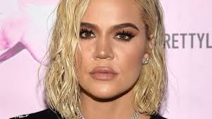 Keeping up with the kardashians fans are once again accusing khloe kardashian of going under the knife. Viel Zu Spitz Hat Khloe Kardashian Etwa Nase Machen Lassen Promiflash De
