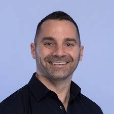 Salesification: Amplifying B2B Sales and Branding through Social Selling