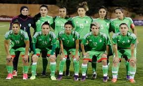منتخب الجزائر لكرة القدم ‏ هو المنتخب الوطني الذي يمثل الجزائر دوليا في منافسات كرة القدم الرياضية. ØªØ±ØªÙŠØ¨ Ø§Ù„Ø§ØªØ­Ø§Ø¯ Ø§Ù„Ø¯ÙˆÙ„ÙŠ Ø§Ù„Ù…Ù†ØªØ®Ø¨ Ø§Ù„Ø¬Ø²Ø§Ø¦Ø±ÙŠ Ù„Ù„Ø³ÙŠØ¯Ø§Øª ÙŠØ­ØªÙ„ Ø§Ù„Ù…Ø±ÙƒØ² Ø§Ù„85