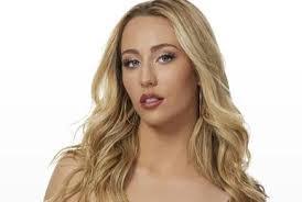 Cassie Buchanan's Instagram, Twitter & Facebook