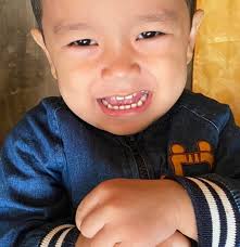 Analiza Borado Oyangorin