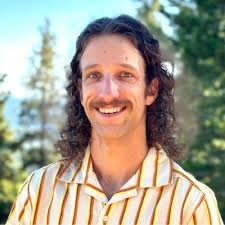 As I wind down my time at JLL, I'm filled with immense gratitude for the  incredible relationships I've built over the past four years.