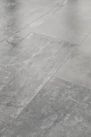 Du Willst Betonoptik Anstatt Abgezogener Dielen Oder Parkett Dann Verleg Dir Dieses Laminat Mit Der Perfekten Stei Vinylboden Betonoptik Boden Laminat Laminat