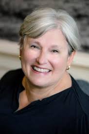 Jean Munn's Instagram, Twitter & Facebook