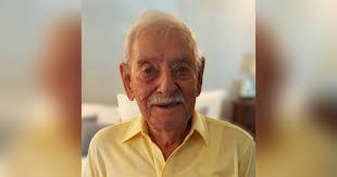 Glenn Townley's Instagram, Twitter & Facebook