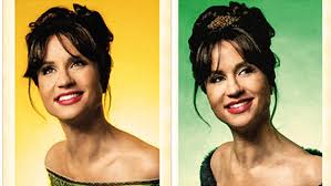 Die moderatoren petra mede und måns zelmerlöw erklären den esc mal anders: Valkommen Tillbaka Petra Mede