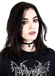 Köp rockiga damkläder online hos Shock