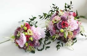 Premium stock photo of blass rosa hochzeitsblumen. Hochzeit Blumen Blumenstrauss Nach Jahreszeiten