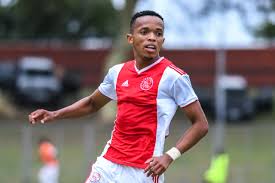 Kaizer chiefs brought to you by: Kaizer Chiefs Close In On Cape Town Spurs Winger The Citizen