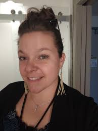 Earrings in Say Anything movie