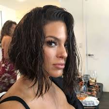 Ashley Graham Debuts Short Bob