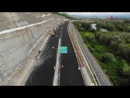 Provocare pentru noul ministru al transporturilor: Filmari Aeriene Cu Drona Autostrazi Foto Si Video Romania 2021 Autostrada A1 Lugoj Deva Dealul Liliecilor Video Drona 03 August 2019