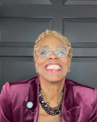 Jocelyn Gipson's Instagram, Twitter & Facebook