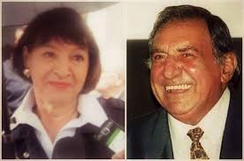 Ultima soție a lui Jean Constantin a fost Elena, cu care a împărţit 30 de  ani de viaţă. De meserie sufleur, Elena a fost mai întâi soţia actorului  Gheorghe Cozorici. „Am jucat